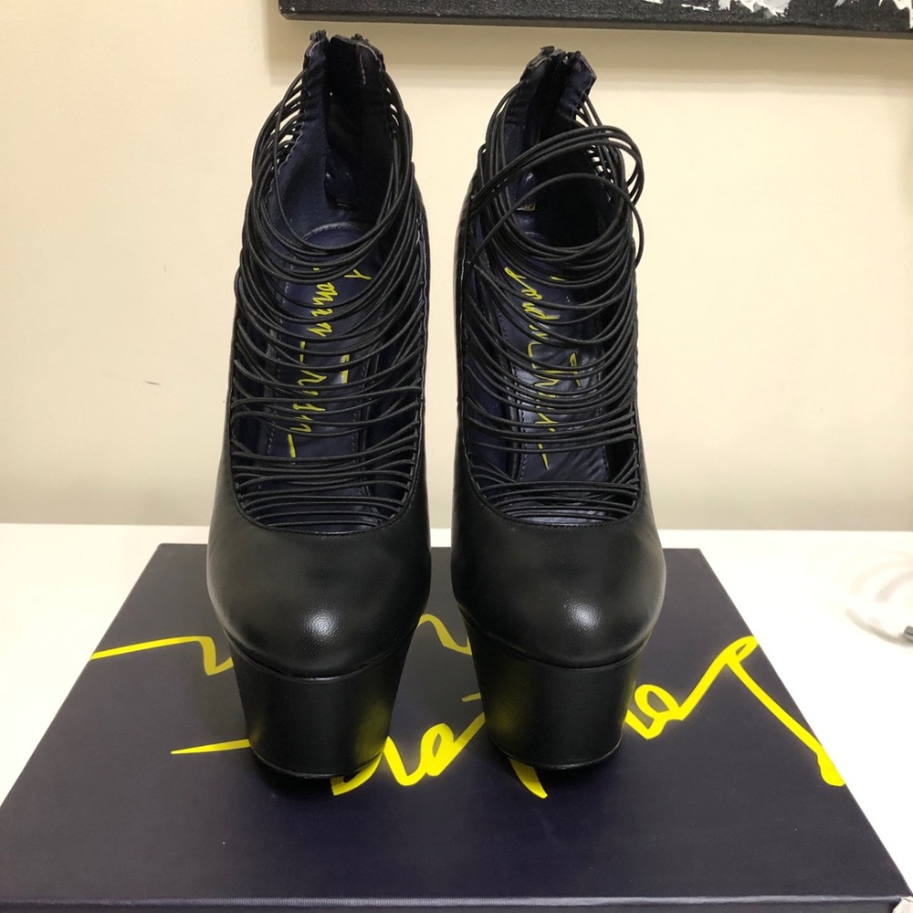 London Trash Black Leather Platform Heels size 8.5
